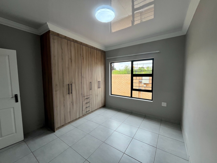 3 Bedroom Property for Sale in Flamwood North West